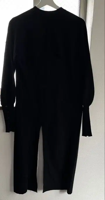 UN3D. 백 롱 탑스