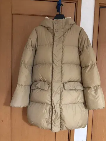 가격 인하! 헬리한센 다운 코트