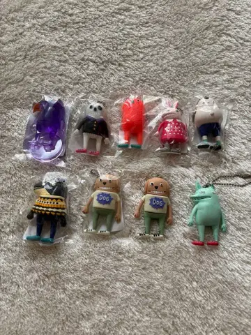 요네즈켄시 리이슈 키링 세트