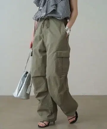 LOUNGEDRESS 라운지 드레스 카고 팬츠