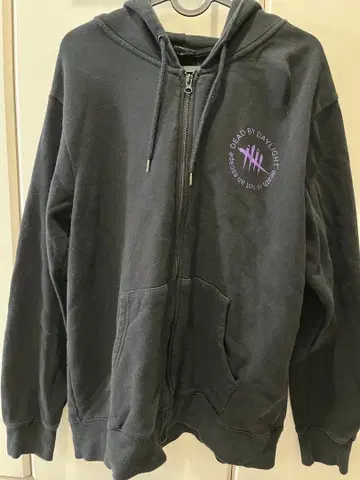 DEAD BY DAYLIGHT 후드티 (LL 사이즈)