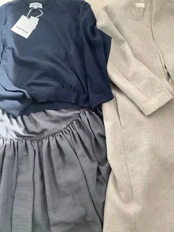 절대 추천! 새상품 엔폴드 폭시 스커트 42 플라주 코트