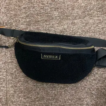 AVIREX 바디백 블랙