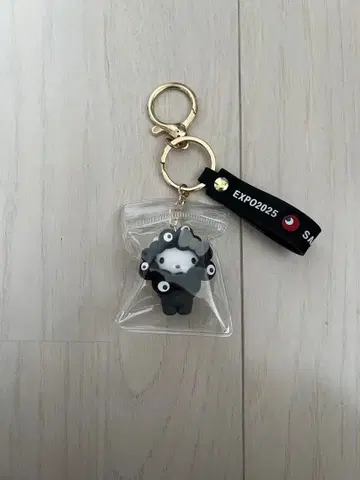 산리오 미야쿠미야쿠 입체 마스코트 스트랩  키링 키티