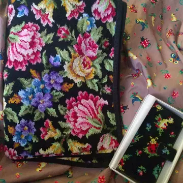 새상품 페이 인테리어 크로스 하이디 스마트폰 케이스