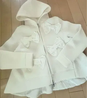 리본 본딩 후드티 시착만 한 상품