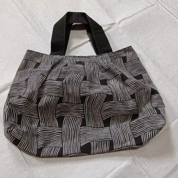 IONO 스트라이프 토트백