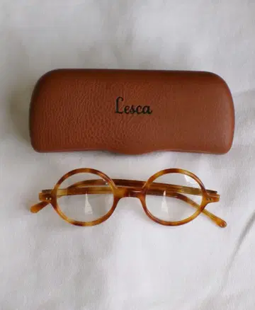 Lesca Lunetier Rebuild ROUND 케이스 포함