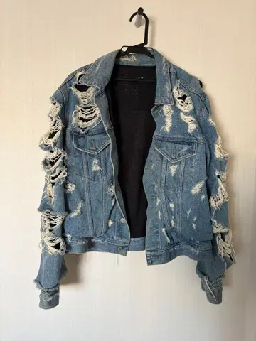 데미지 데님 자켓 라이트 블루