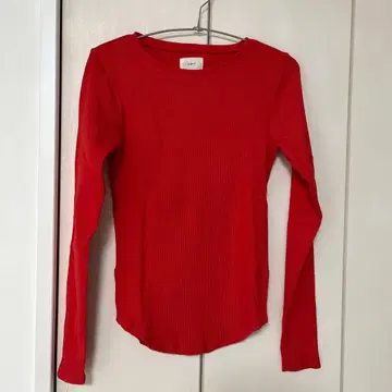 Ungrid*백 오픈 핏 롱 슬리브 Tee