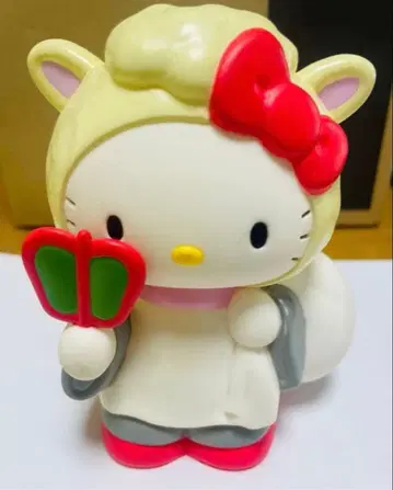 헬로키티 귀 달린 저금통