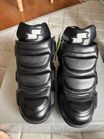 야구 심판용 신발 (경식.연식 겸용) 블랙 TRL2150 신발 27.0