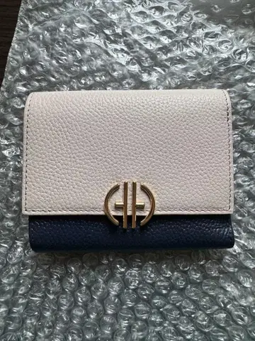 미사용 새상품 콜한 가죽제 3단 폴더형 지갑