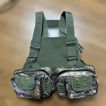 리틀 프레젠츠 피싱 베스트