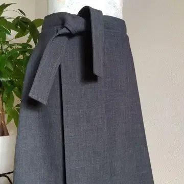 BRAHMIN 스커트 깔끔한 라인 무릎 아래 성인 스커트