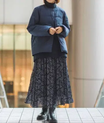 유니클로 C 라이트 다운 자켓 XL