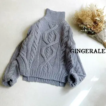 진저에일 알파카 혼방 커브 헴 케이블 니트 풀오버 그레이