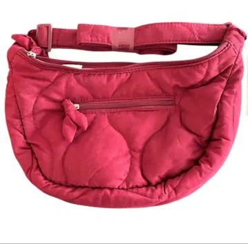 빨간색 퀼팅 숄더백