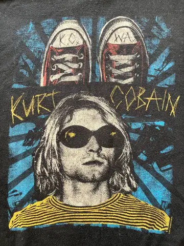 NIRVANA Kurt Cobain 티셔츠
