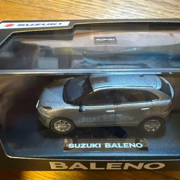 SUZUKI BALENO 1/43 미니카 실버