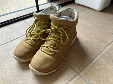 아웃도어 신발 브라운 미드컷 컬럼비아