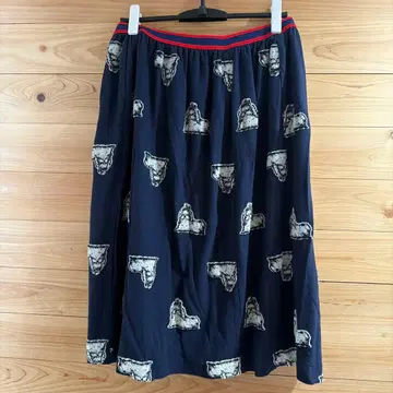 프랑슈리페 네이비 플레어 스커트 강아지 패턴