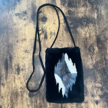 치마요 램 가죽 K.TSANIKIDIS NATIVE POCHETTE