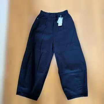 미사용 새상품 studio CLIP 블랙 캐주얼 팬츠