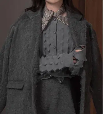 lawgy spiky round button cardigan