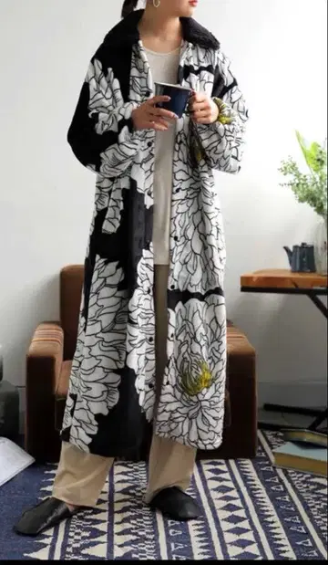 가운 입는 담요 AntiqCafe 목욕 가운 복슬복슬 꽃무늬 블랙 검정