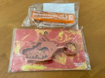 MAN WITH A MISSION 로고 카라비너