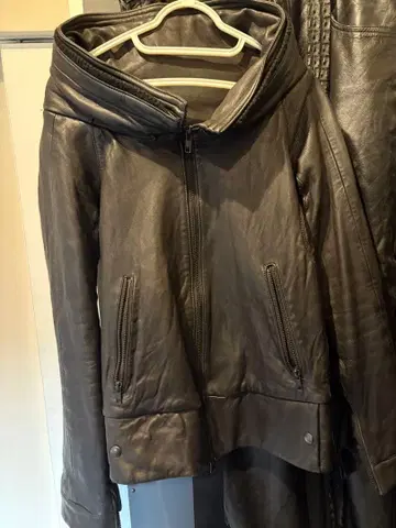 LGB 가죽 자켓 루그랑 블루