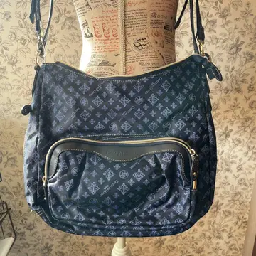 [ 새상품급 ] 크리스찬 올리버 숄더백