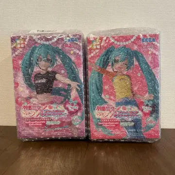 하츠네 미쿠 러브 and 베리 피규어 2체 세트