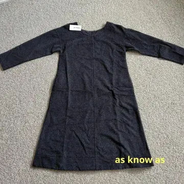 as know as de base V넥 원피스