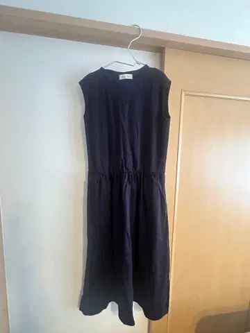 ebure Ronherman 원피스 네이비