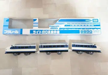 프라레일 라이트 부착 0계 신칸센 차량