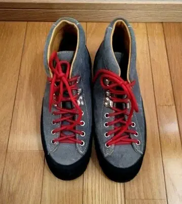 파라부트 트레킹 슈즈 6 1/2