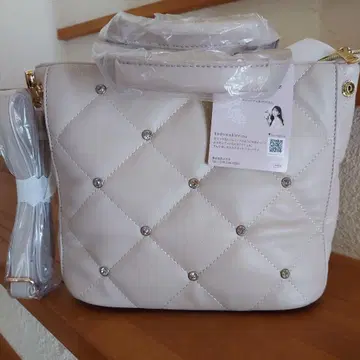 베이지 퀼팅 숄더백