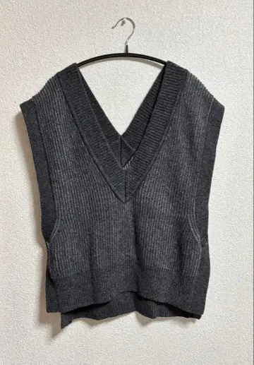 새상품급 beauty&youth 니트 베스트 그레이 프리 사이즈