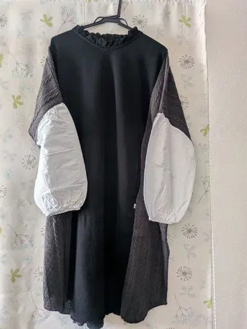 이소재 믹스 긴팔 원피스