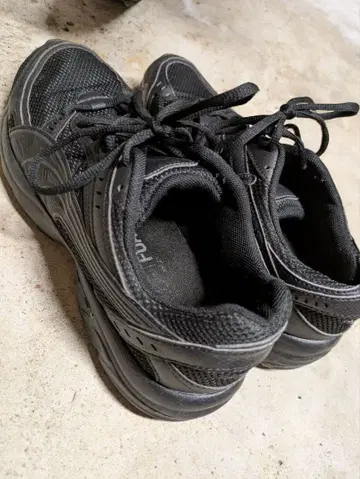 독일군 트레이닝 슈즈 블랙 러닝화