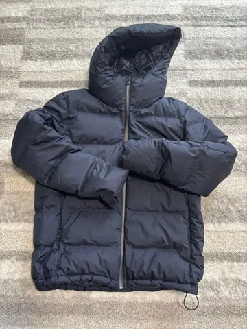 유니클로 XL 심리스 다운 파카