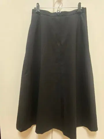 새상품급 Deuxieme Classe 블랙 플레어 스커트 38