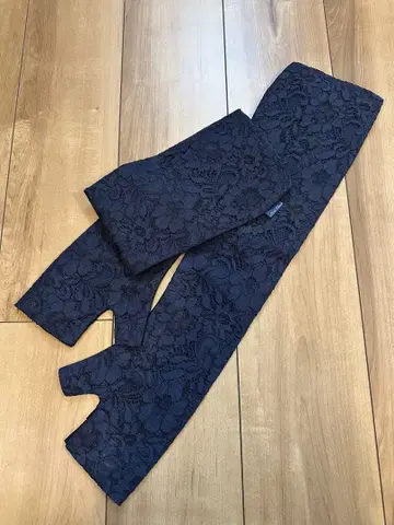 아시야 로사 블랑 네이비 롱 암커버 레이스