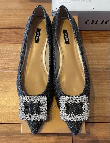 OHGA 비쥬 부착 플랫슈즈 그레이