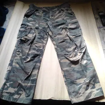 ALPHA INDUSTRIES 카모플라쥬 카고 팬츠