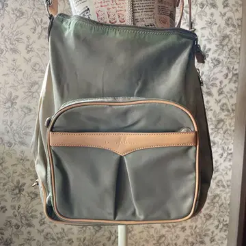 크리스천 올리버 숄더백