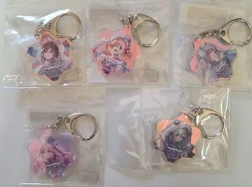 오샤레 마크로스 백은의 발키리 아크릴 키링