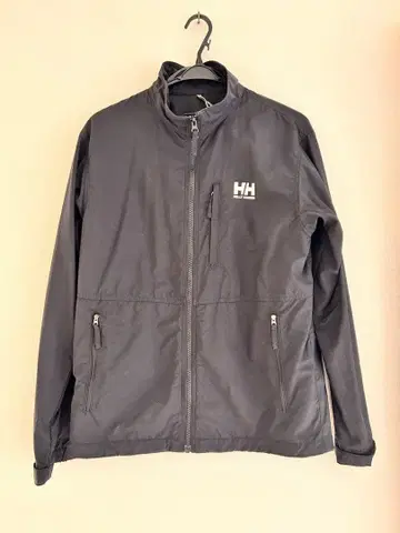 헬리 한센 아우터